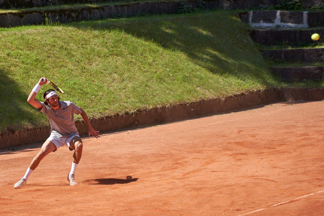 Hassan Ibrahim auf dem Tennisplatz